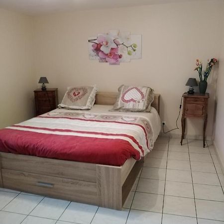 Appartement Chaleureux à la campagne à Saint-Germain-Laprade Extérieur photo